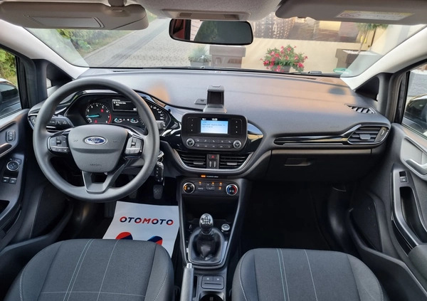 Ford Fiesta cena 40900 przebieg: 47600, rok produkcji 2018 z Nowy Tomyśl małe 379